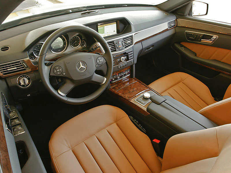 Athens Taxi Quality Fleet - Mercedes E Class 1